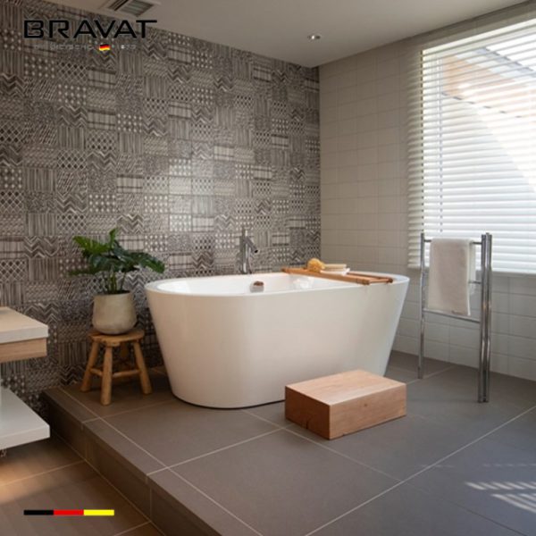 Bồn tắm Bravat 1.75m Free Standing Bathtub B25801TW-1W